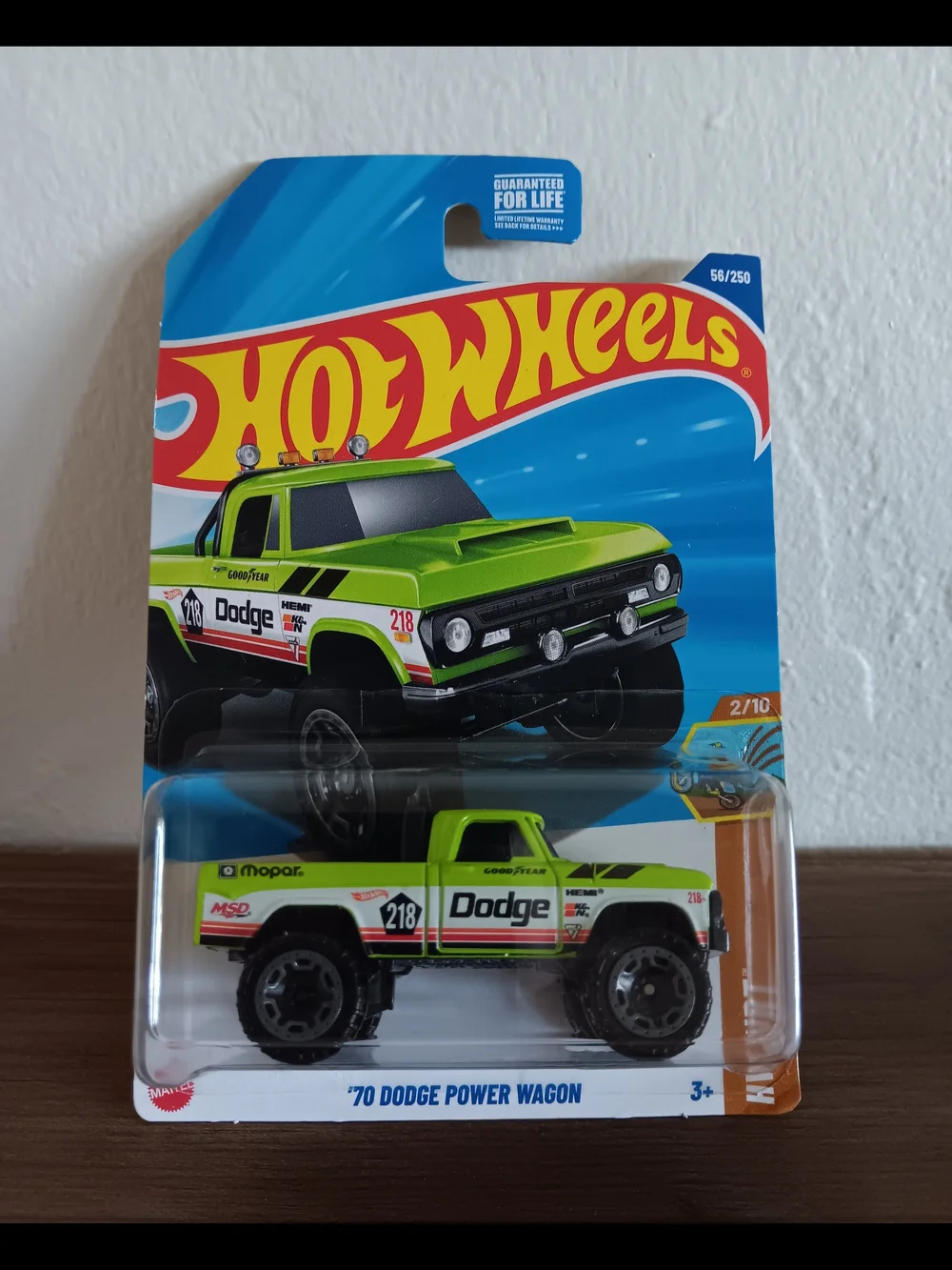 Hot Wheels '70 Dodge Power Wagon